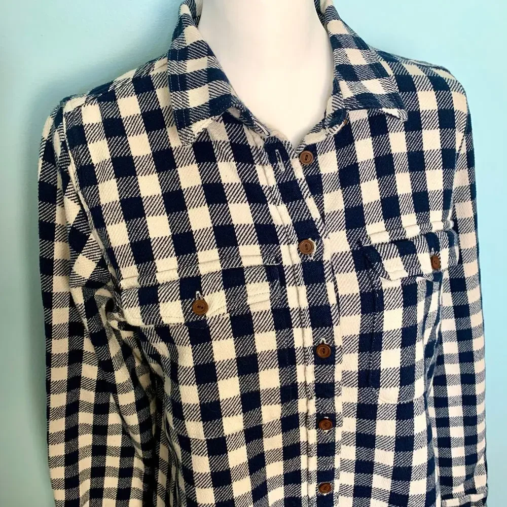 J. Crew Shirt-Jacket in Buffalo Check Flannel Size Medium - Picture 3 of 9
